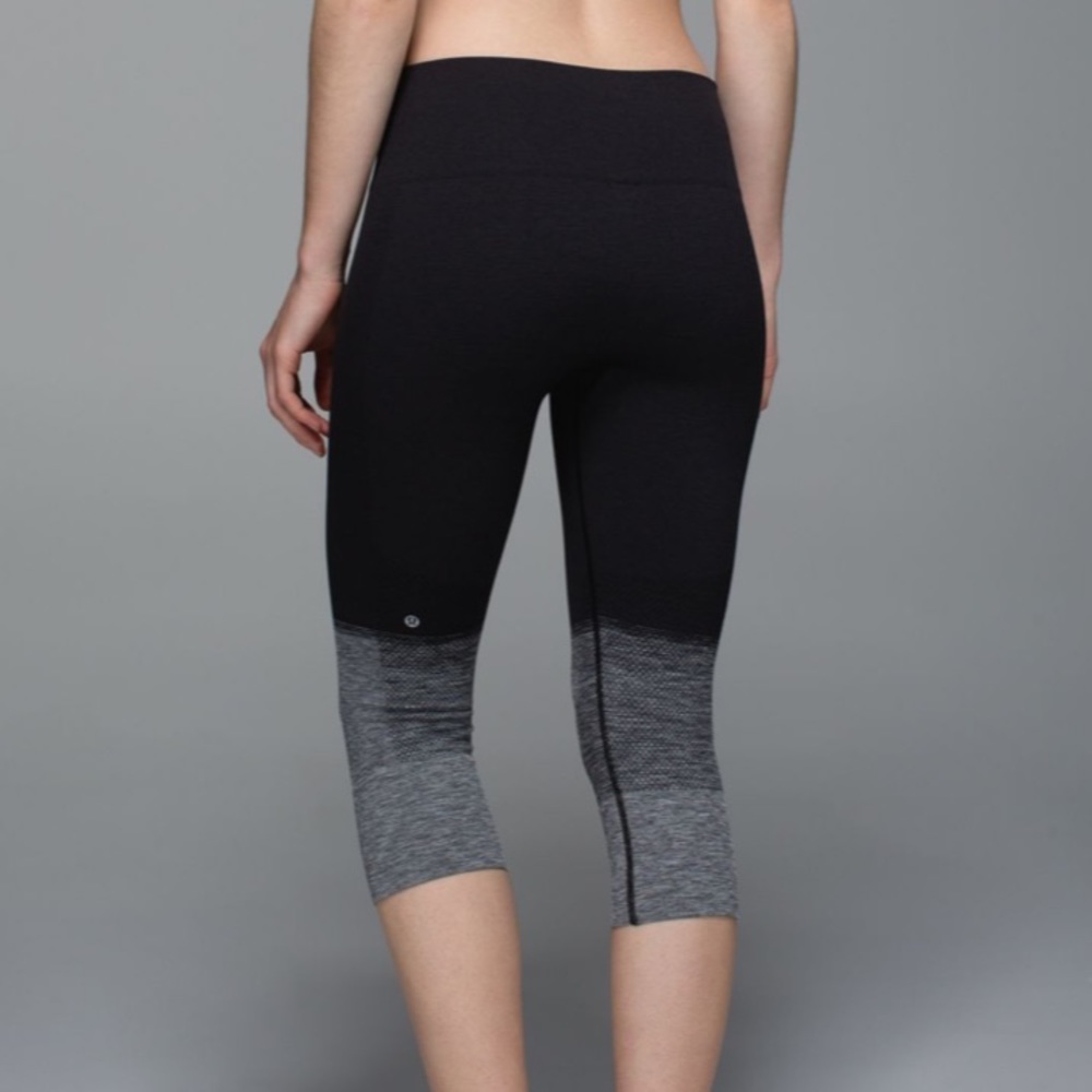 Lululemon Seamlessly Street Crop Heathered Pants
